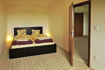 Lucni Bouda Hotel