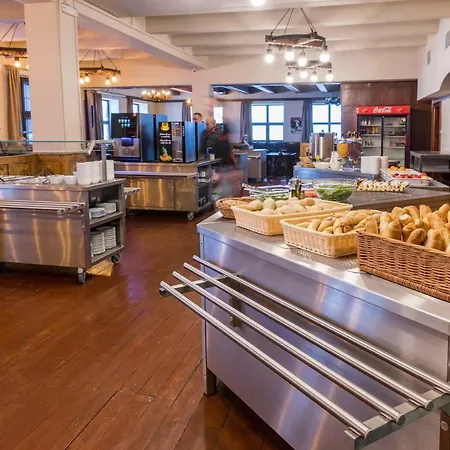Lucni Bouda Hotel 3*
